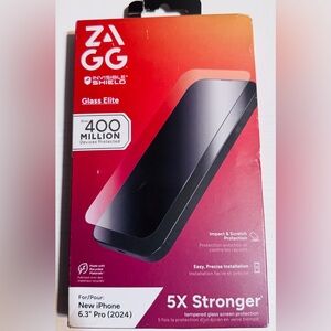 InvisibleShield Glass Screen Protector for iPhone 16 PRO/17 PRO/. NIB